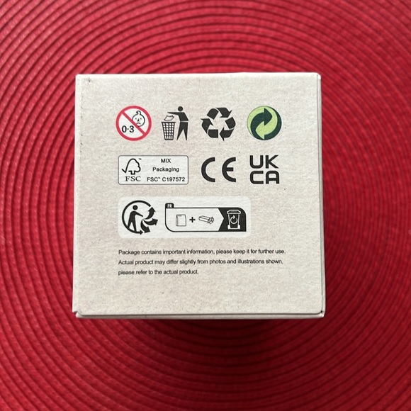 Brand New Popmart Hirono x Le Petit Prince - The Merchant - Picture 8 of 8